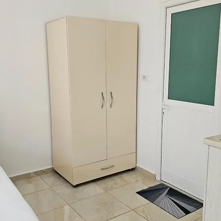 Finnley Apartment Ksamil